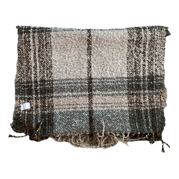 Scarf With Fringe Soft Grey Beige Plaid Textured Shawl Women’s Scarf Wrap - Picture 5 of 6